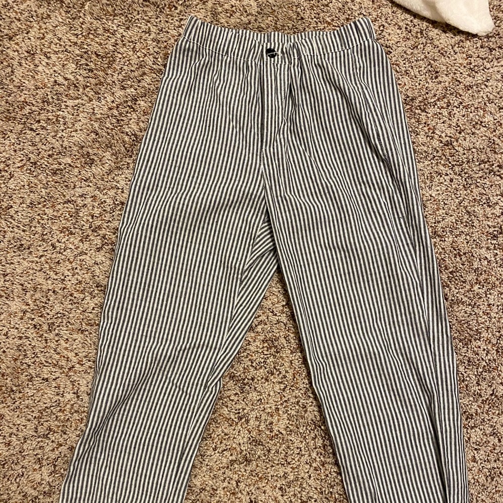 Brandy Melville pants
